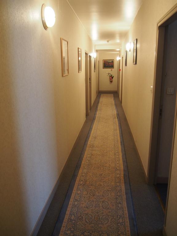 Hotel Val Saint Hilaire Givet Zewnętrze zdjęcie